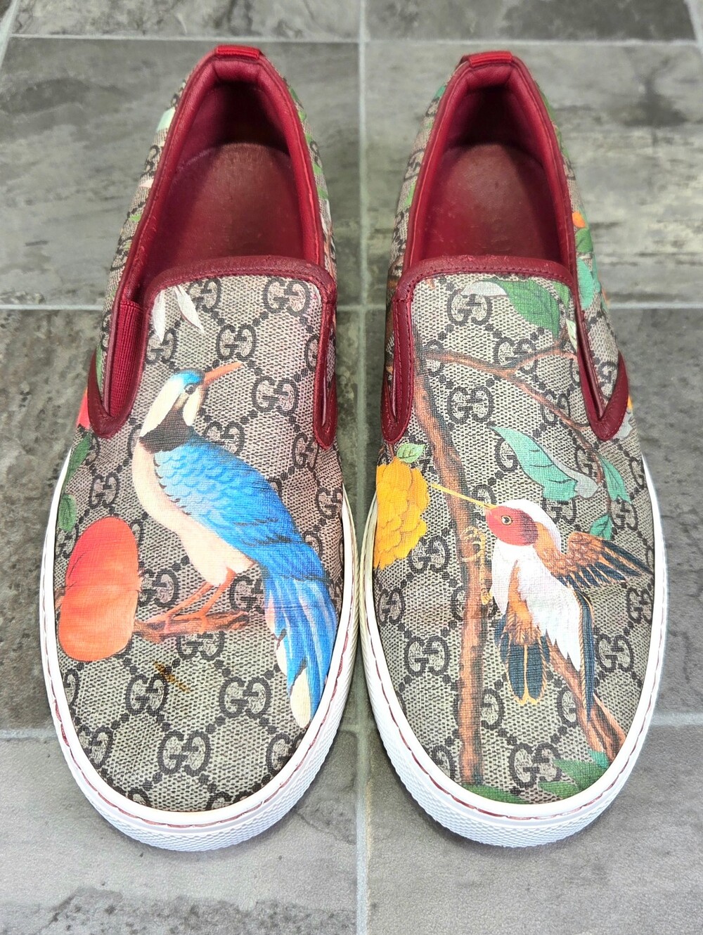 GUCCI GG SUPREME TIAN BIRD PRINT SLIP ON SNEAKERS.